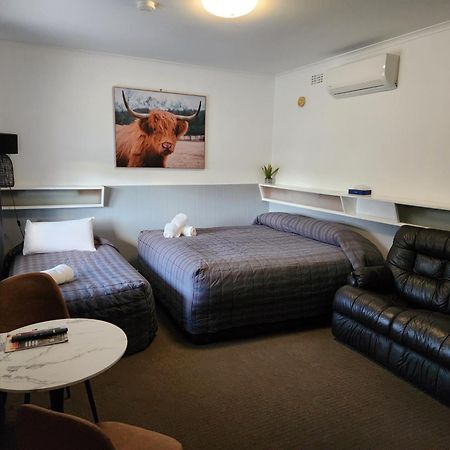 Calder Family Motel Bendigo Esterno foto