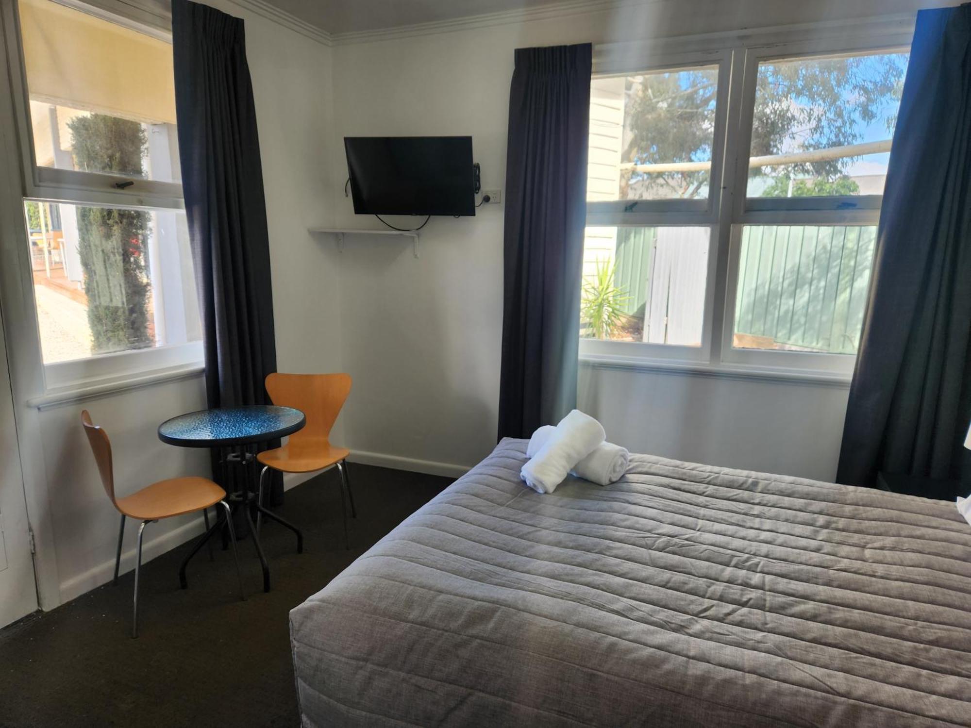 Calder Family Motel Bendigo Esterno foto