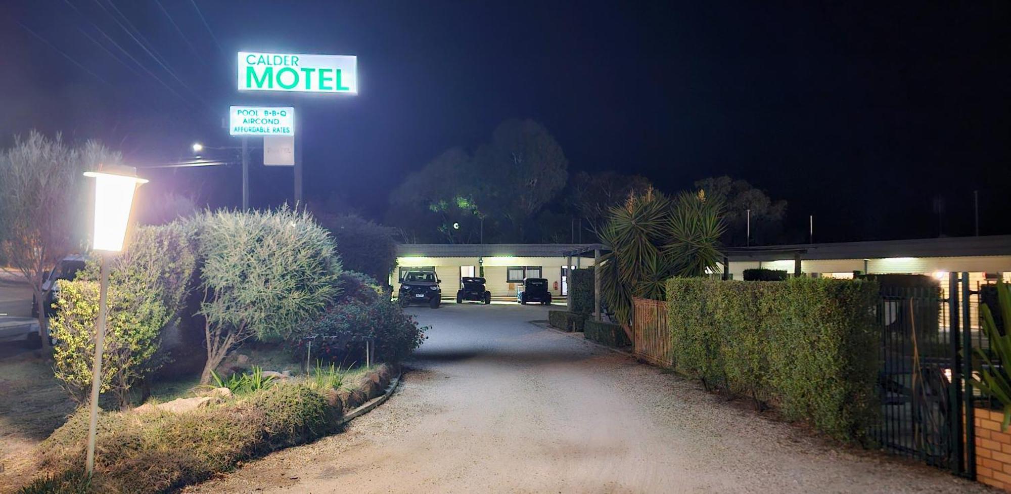 Calder Family Motel Bendigo Esterno foto