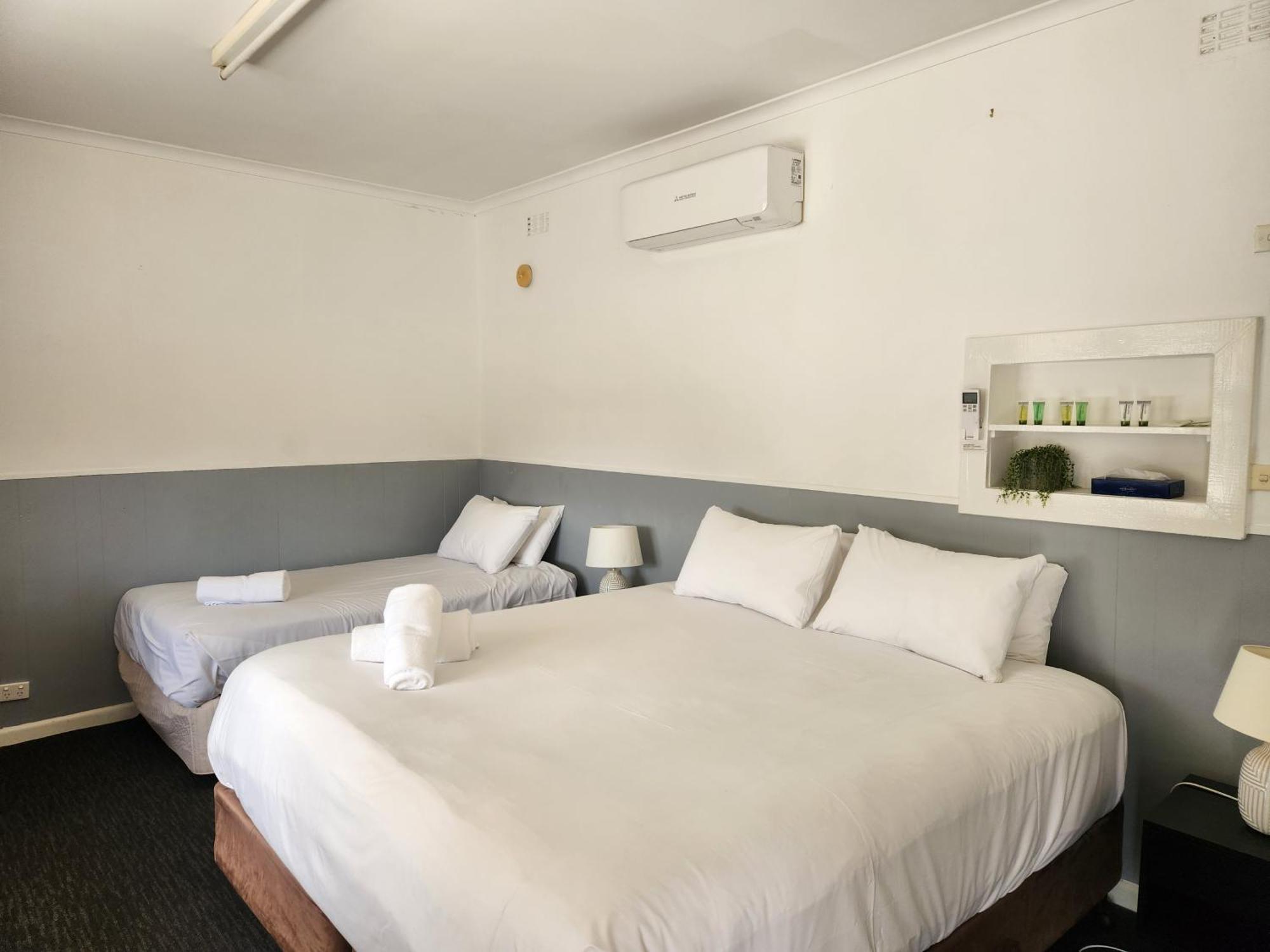 Calder Family Motel Bendigo Esterno foto