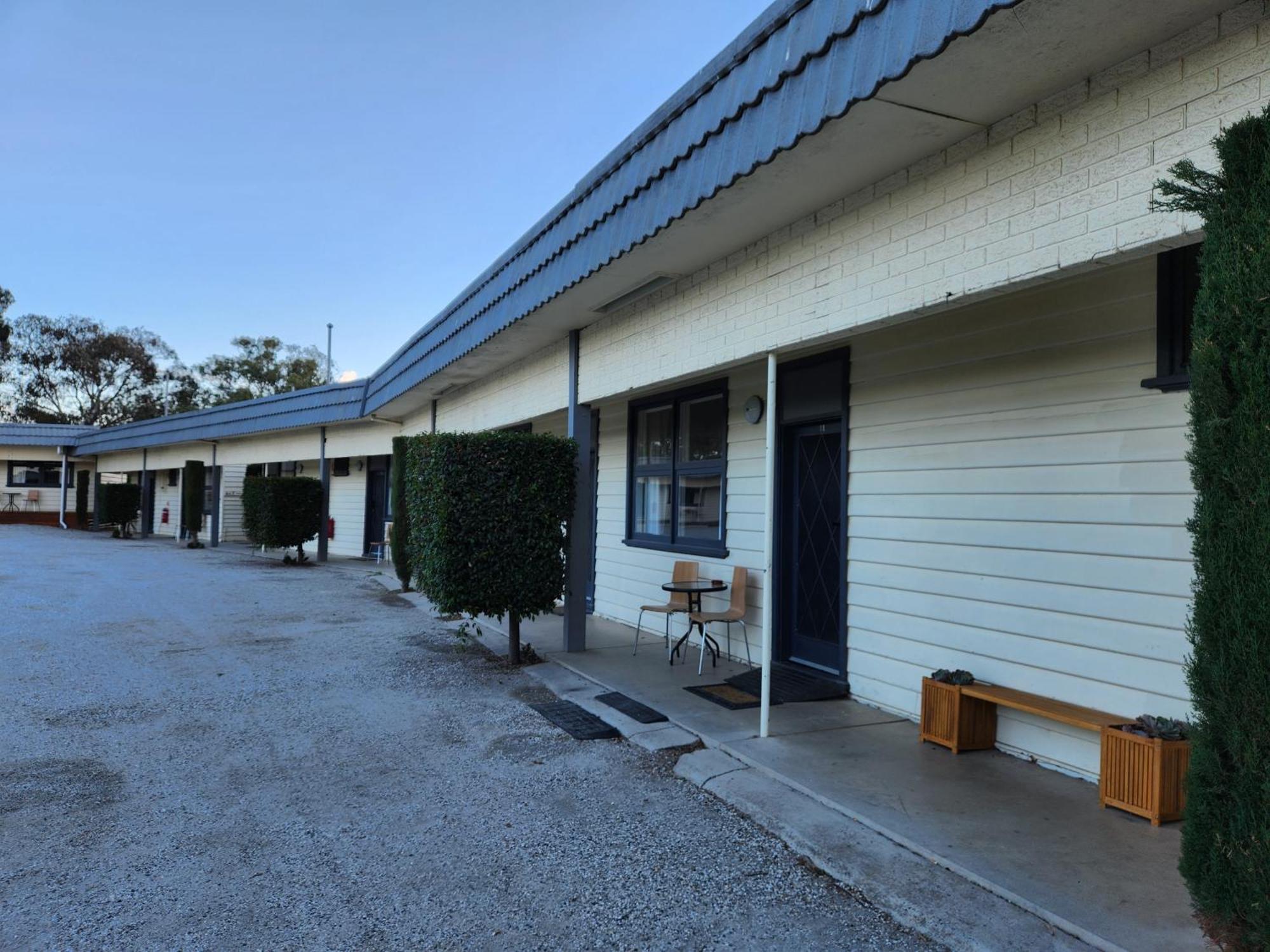Calder Family Motel Bendigo Esterno foto