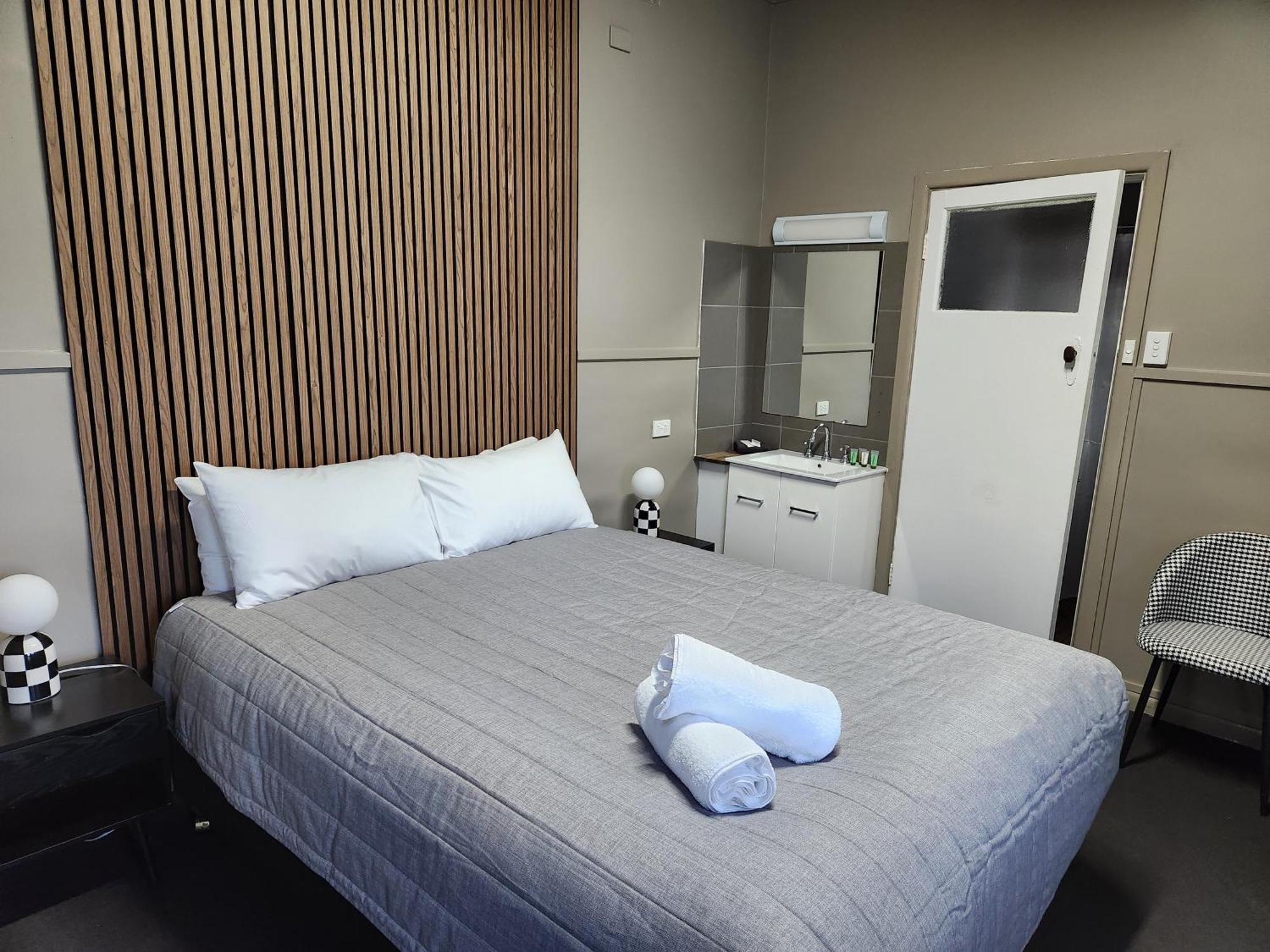 Calder Family Motel Bendigo Esterno foto