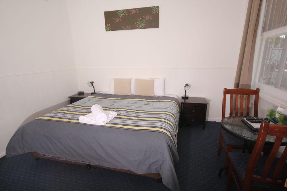 Calder Family Motel Bendigo Esterno foto