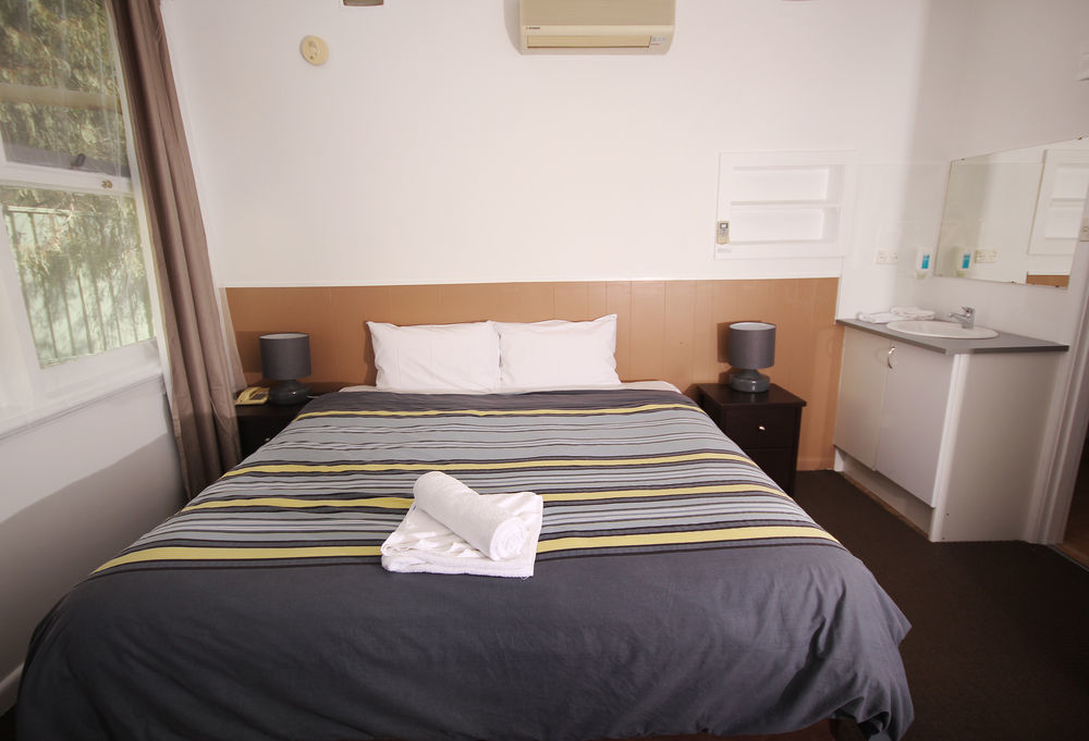 Calder Family Motel Bendigo Esterno foto